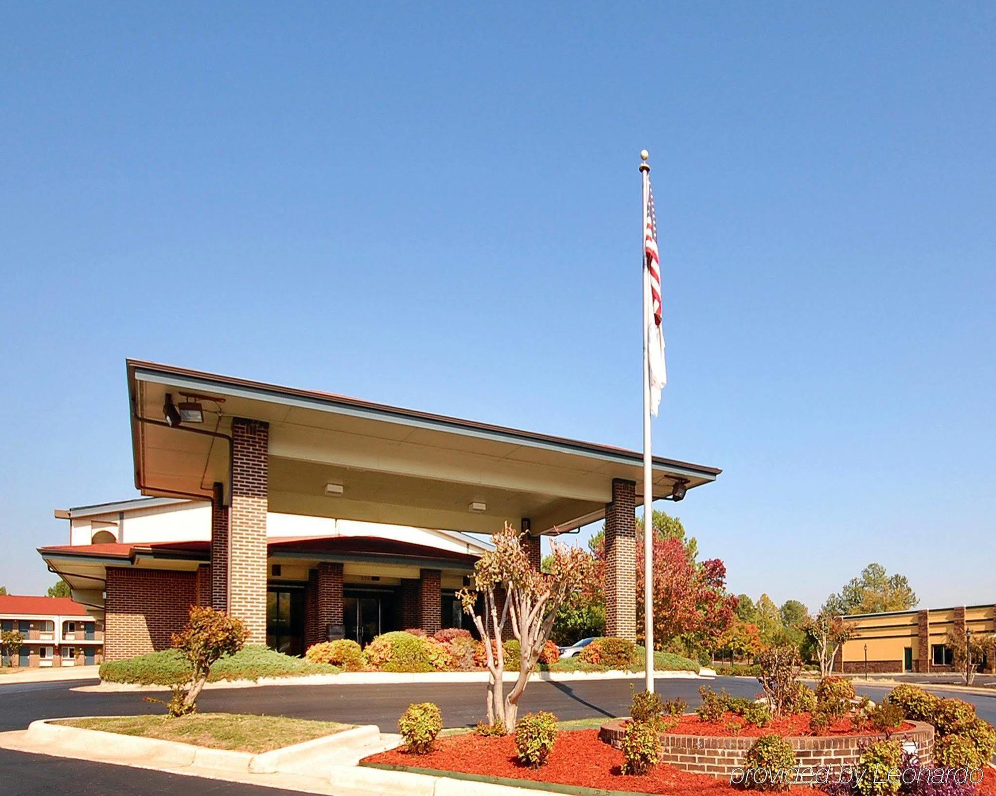 Econo Lodge Inn & Suites University Huntsville Eksteriør billede